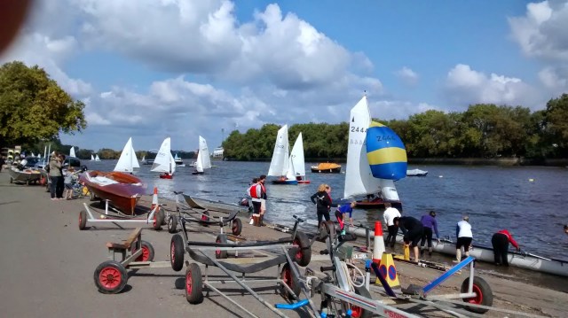 Sailing and rowing on the Thames