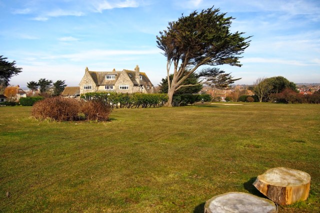 Sally Parkes Relax and Restore Yoga Retreat Sally Parkes Relax and Restore Yoga Retreat